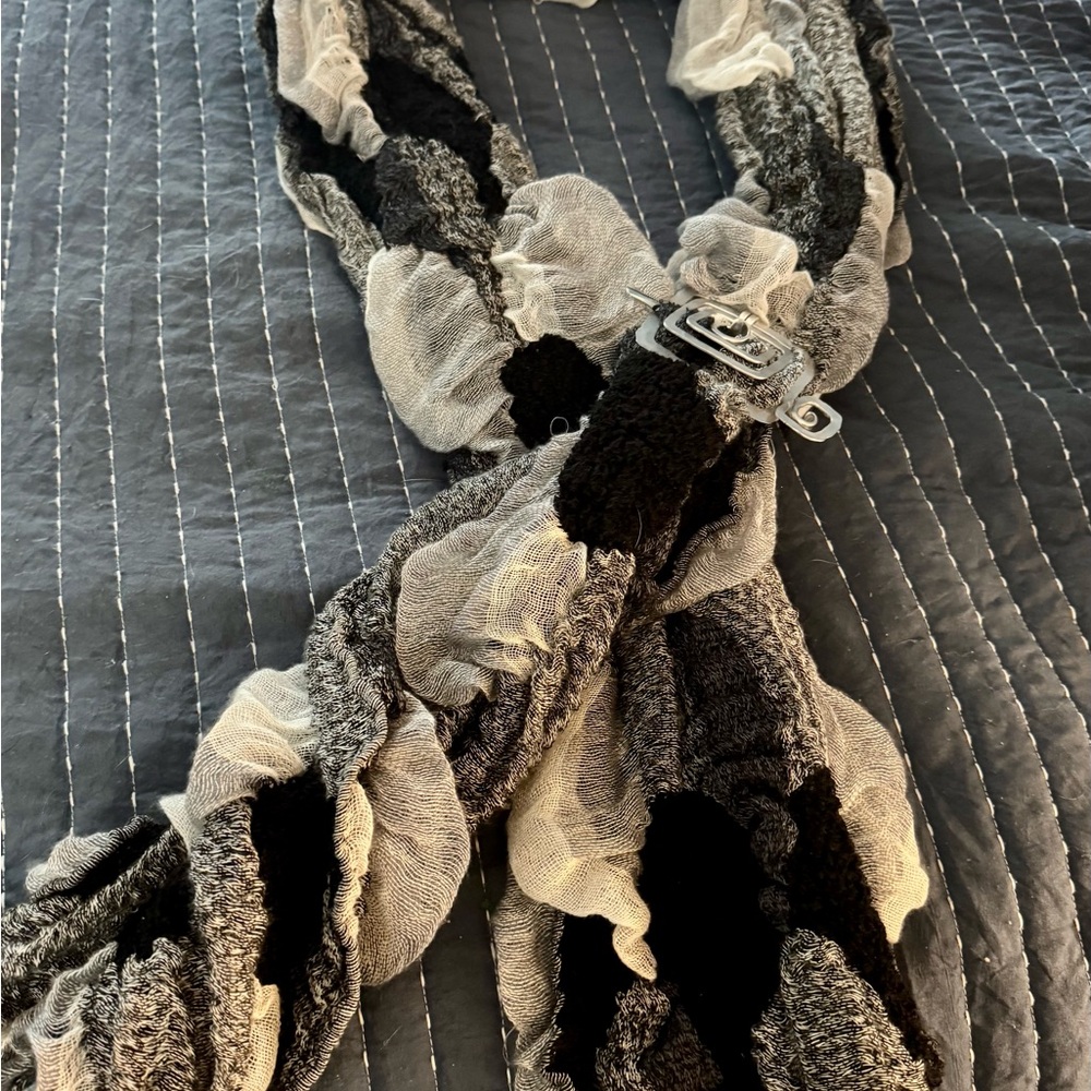Black and Gray Textured Scarf
